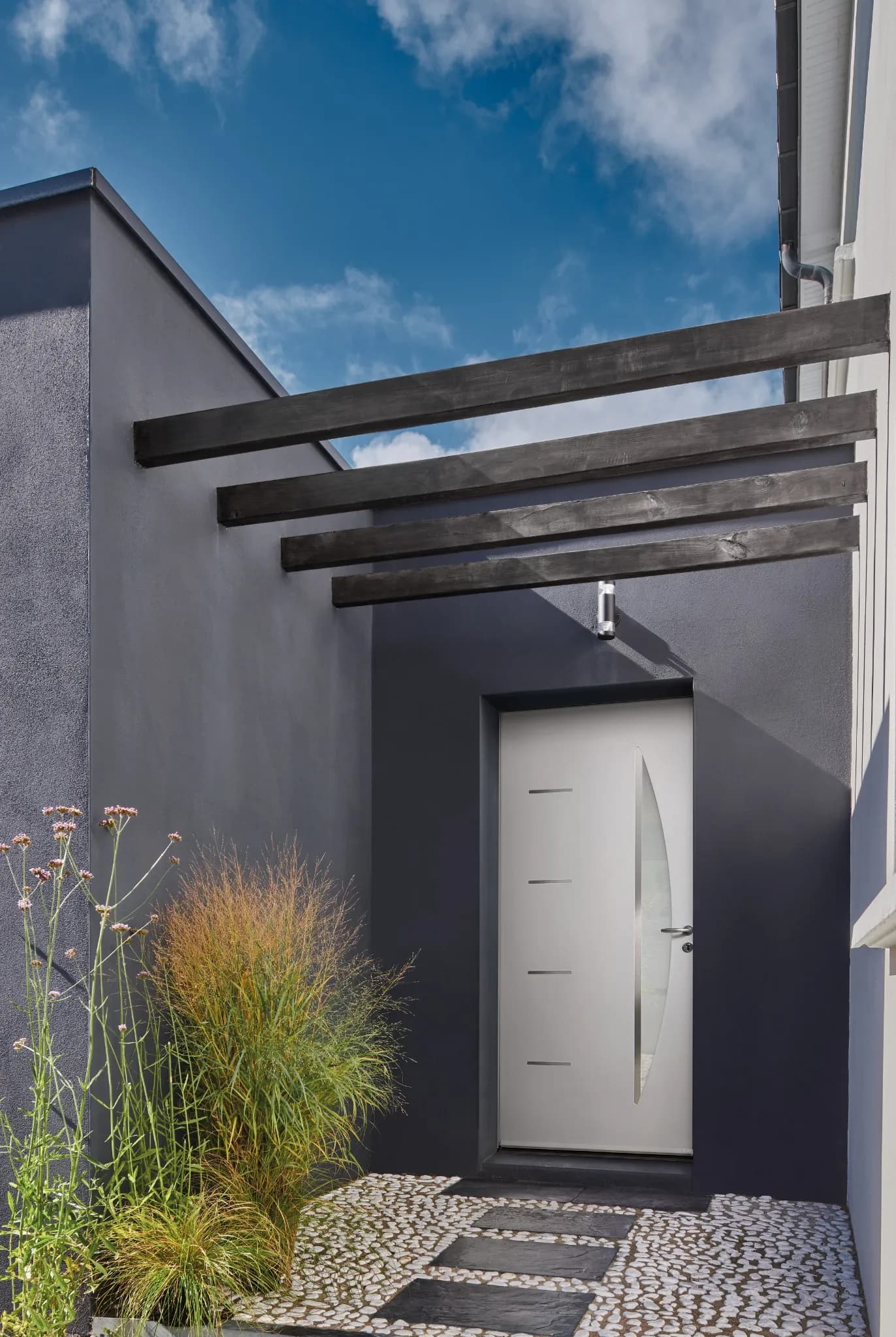 Porte d'entrée acier