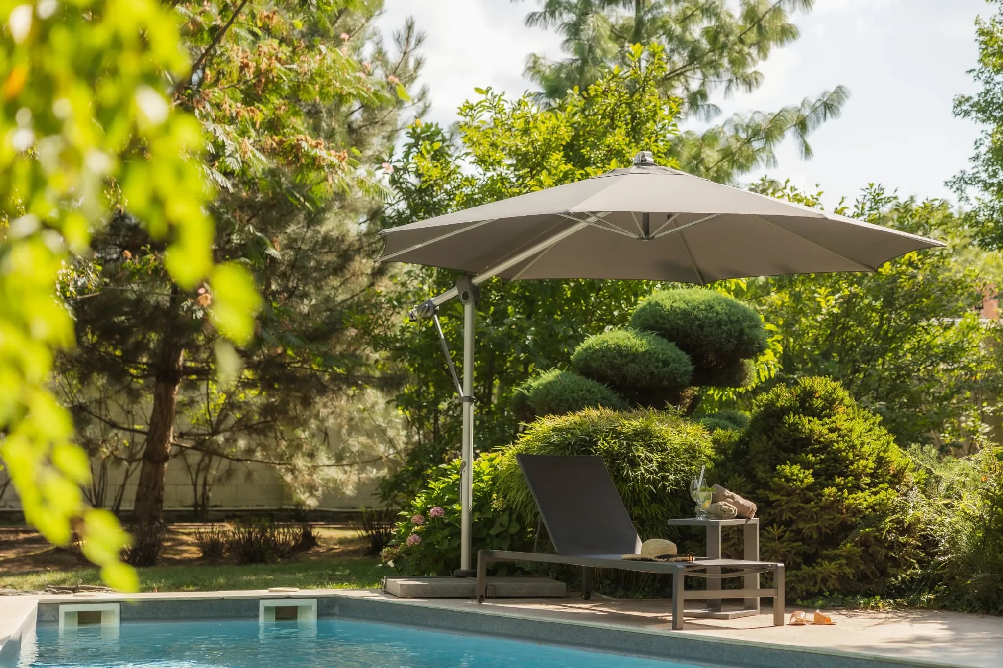 parasols sur mesure pour une protection solaire efficace et un design élégant